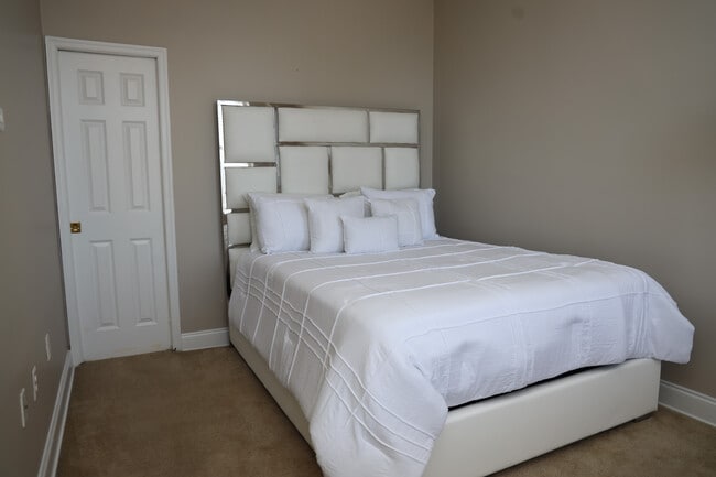 Photo - 2008 3rd Ave N Unidad Watts Tower