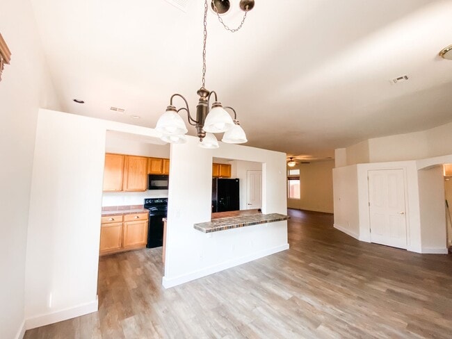 Photo - Beautiful 3 Bed/2 Bath home!