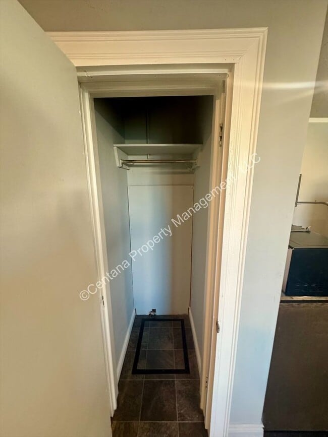 Photo - 920 S Montana St Unidad #11