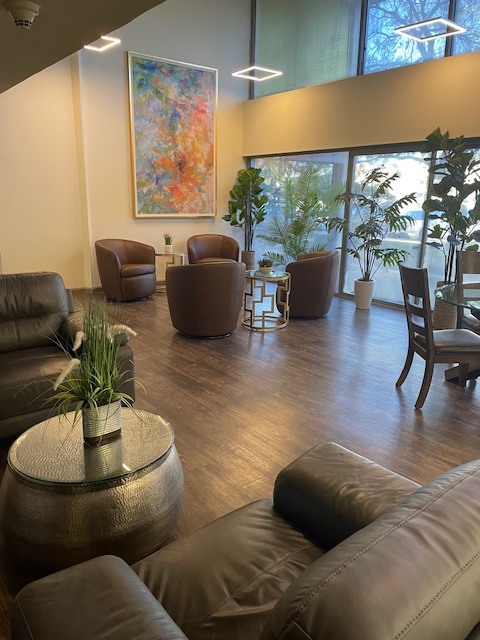 Building Photo - Casa De Oro Apartments