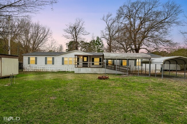 Photo - 207 Moore St