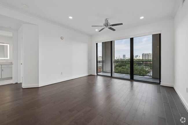 C1 2BR, 2BA - 1,130SF - Living Room