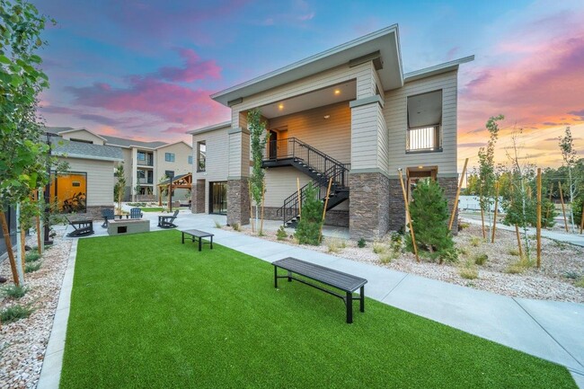 Photo - Aura Flagstaff Apartments