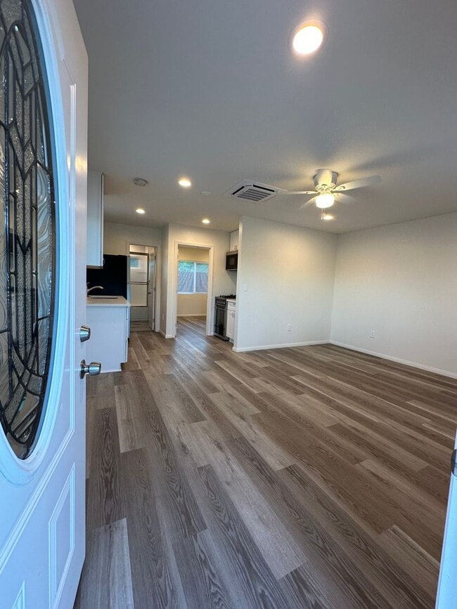 Photo - EGAN STREET TRIPLEX Unit 3430