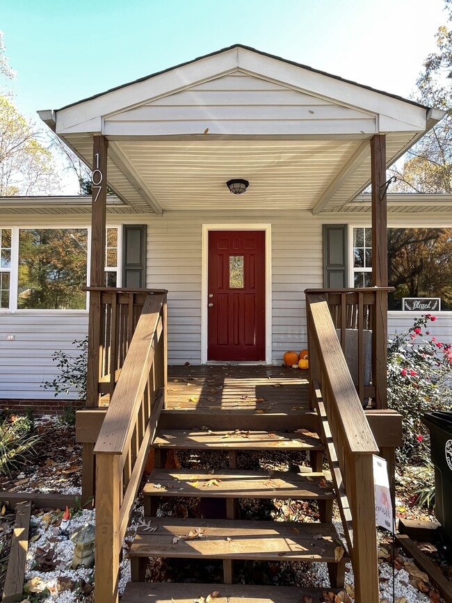 Photo - 107 Boonsboro Dr Townhome