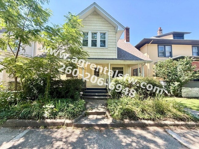 Building Photo - 919 Rivermet Ave Unit 919 1/2 Rivermet Ave