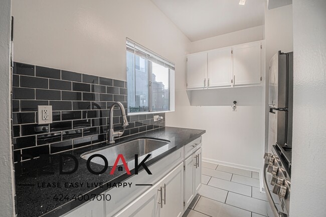 Photo - 250 Loma Dr Unit 109