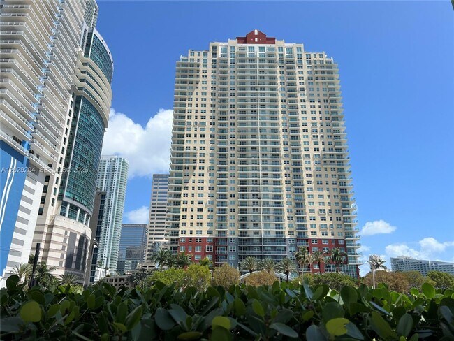 Photo - 1155 Brickell Bay Dr Unidad 2701