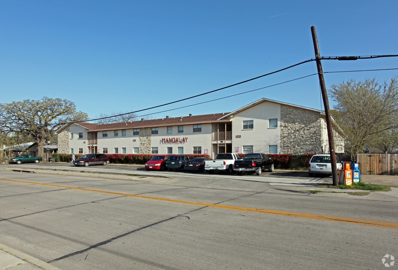 Mandalay Apartments - Mandalay Apartments