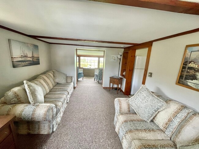 Photo - 11 Valley St