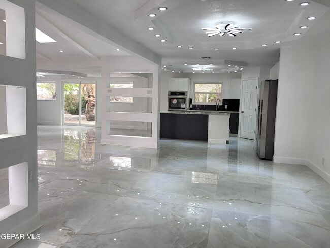 Photo - 806 Cortijo Dr