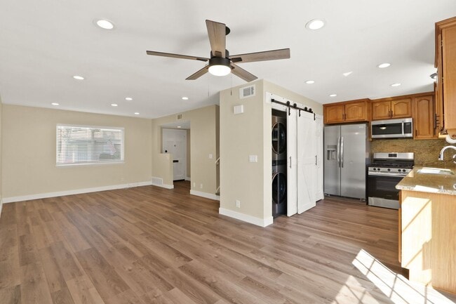 Photo - Spacious 3 Bedroom 2 Bath Available Now!