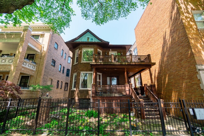 Building Photo - 1214 W Granville Ave Rental