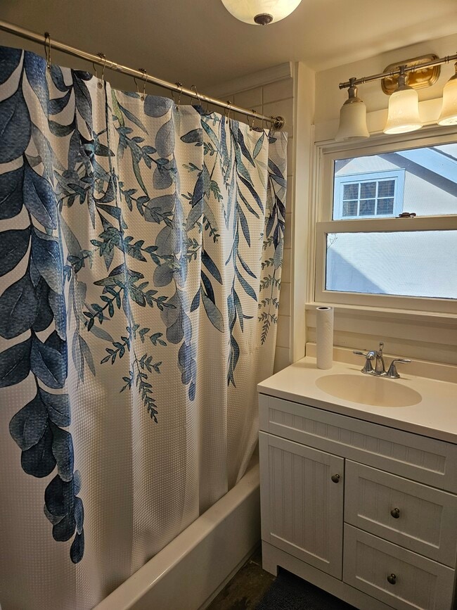 Photo - 105 Greene St