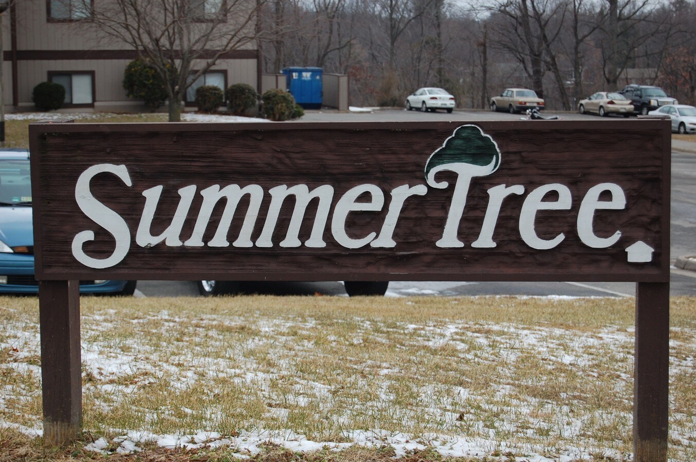 Entrance - Summertree