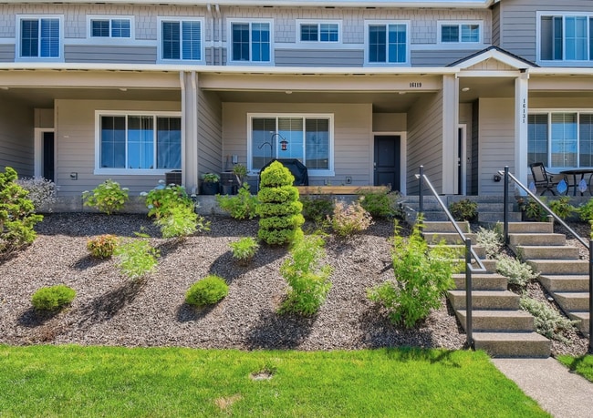 Building Photo - Bethany Beauty: Smart home w/gas range, 2 ...