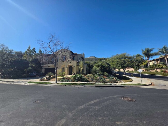 Building Photo - Executive Home in Exclusive La Costa Ridge Gated Community in Carlsdad for Lease - 4-Bed x 5 Bath...