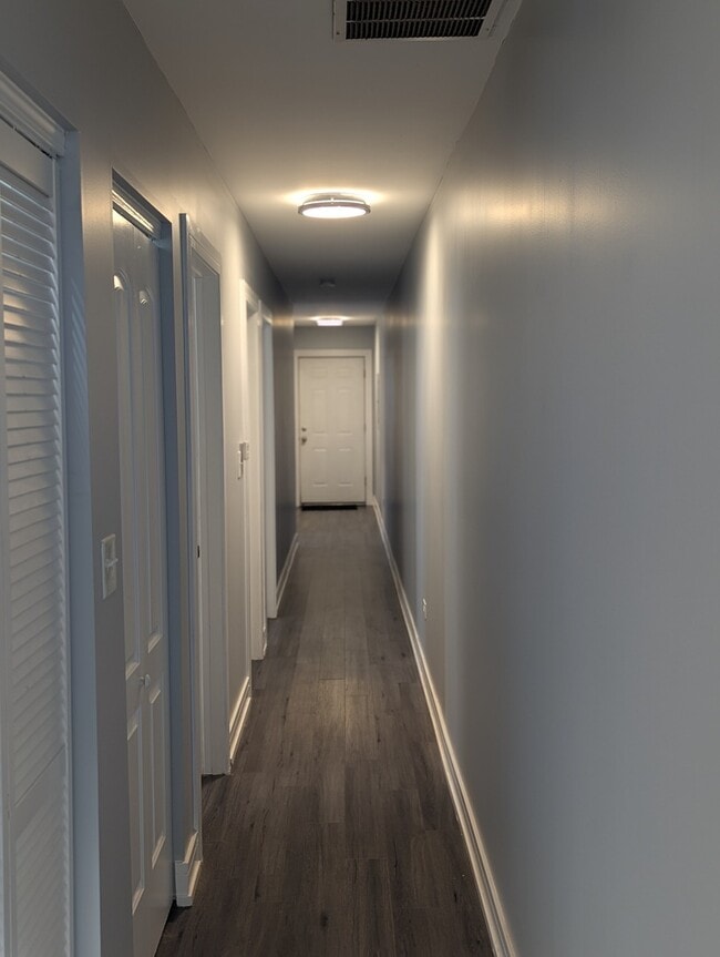 Photo - 3925 S Indiana Ave