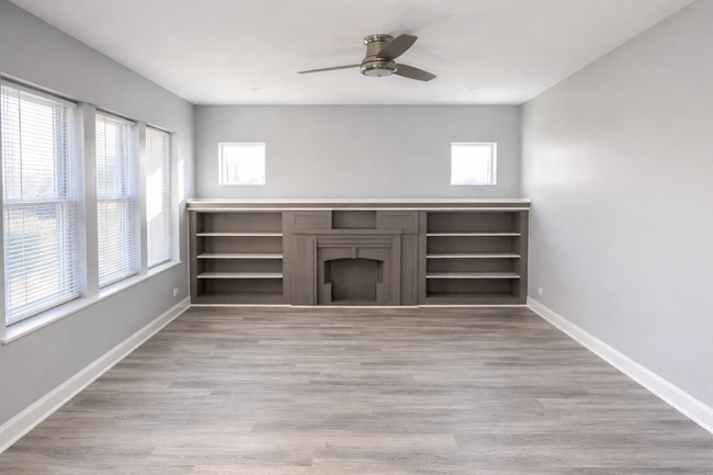 Photo - 843 E Marquette Rd Unidad 1