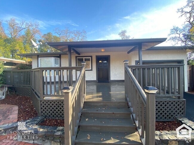 Building Photo - Updated 3bd+ Home In Glen Ellen