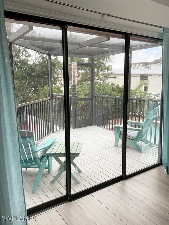 Photo - 964 8th Ave S Unit B-2