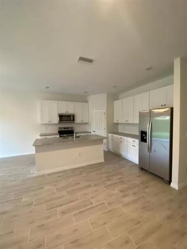 Photo - 3437 SW 8th Pl