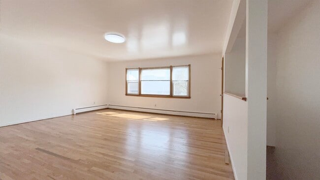 Photo - 421 Manila Ave Unit 3