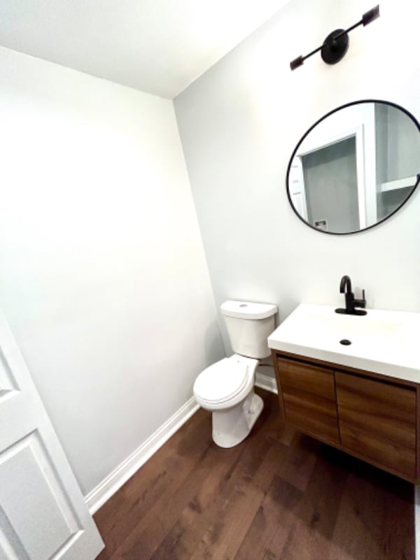 Photo - 211 Hawkes Ave