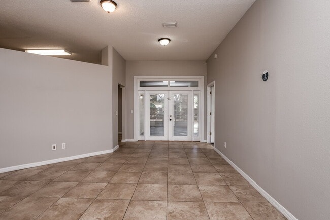 Photo - 433 Valley Edge Dr