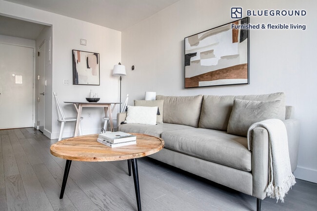 Photo - 101 West End Ave Unidad FL11-ID1187