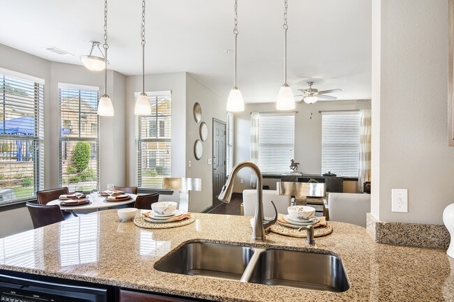 Wellington Grande Apartment Homes
