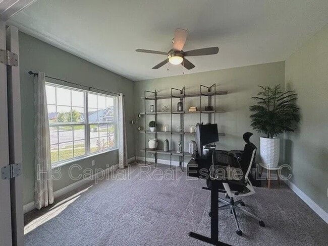 Photo - 1401 Miami Ct