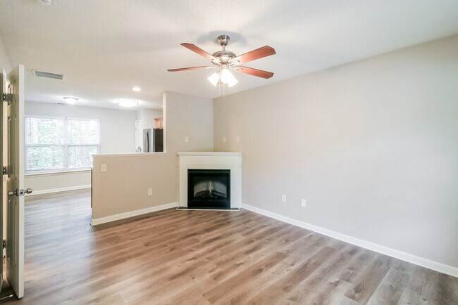 Photo - 229 Lossie Ln