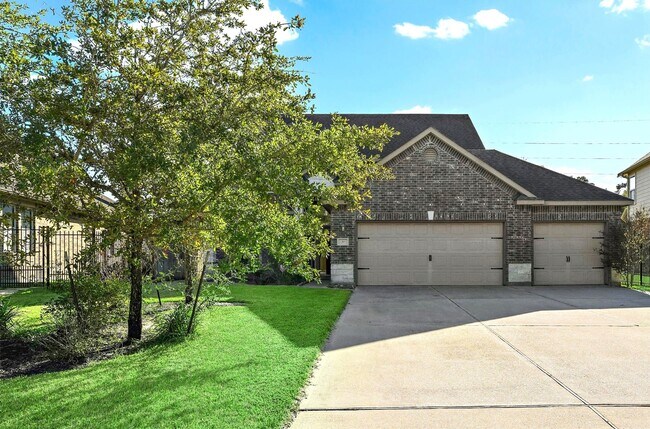 91 West Wading Pond Circle