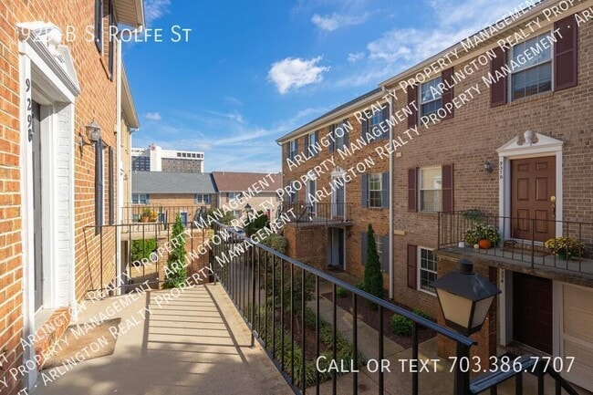 Photo - 929-B S Rolfe St