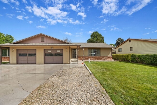 Photo - 3 bed, 2 bath