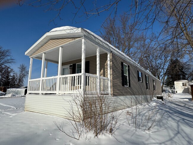 Photo - 317 22nd St NW