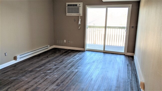 Photo - Peterson Place Apartments