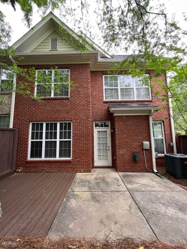 1516 Bouvier Pl