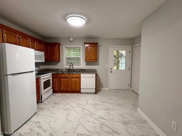Building Photo - 253 Rockaway Dr Unit B Rental