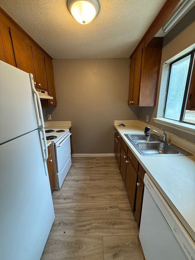 Photo - 3704-1 Nealshire Drive