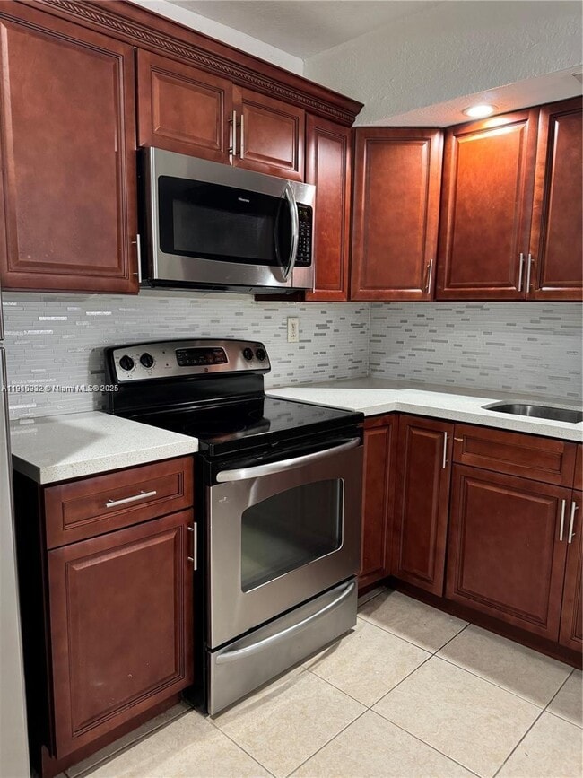 Photo - 3710 NW 21st St Unit 114