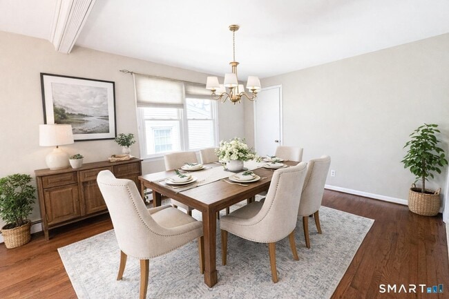 Photo - 732 Tunxis Hill Rd