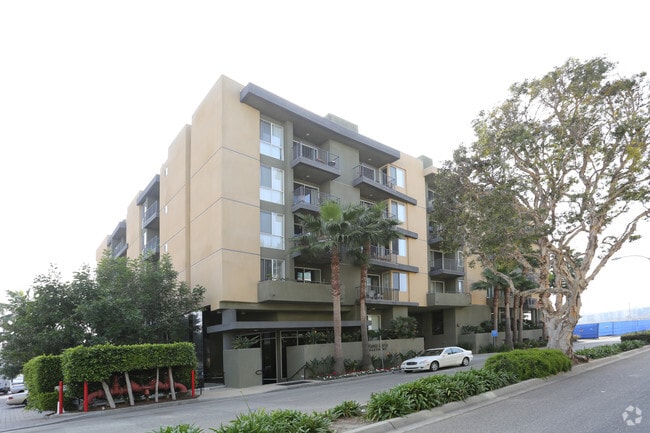 Photo - Riviera Collection