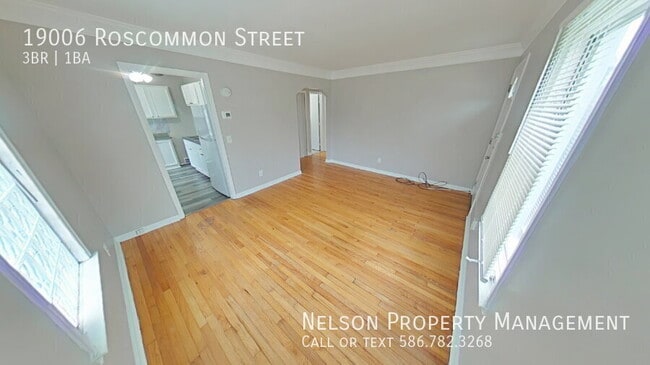 Photo - 19006 Roscommon St