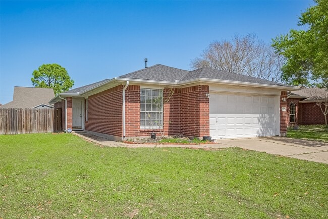 Photo - 17046 Applecross Ln