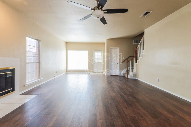 Photo - 4108 Creekmeadow Dr