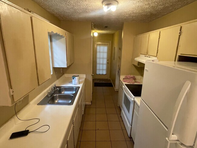 Photo - 122 Oriole Dr