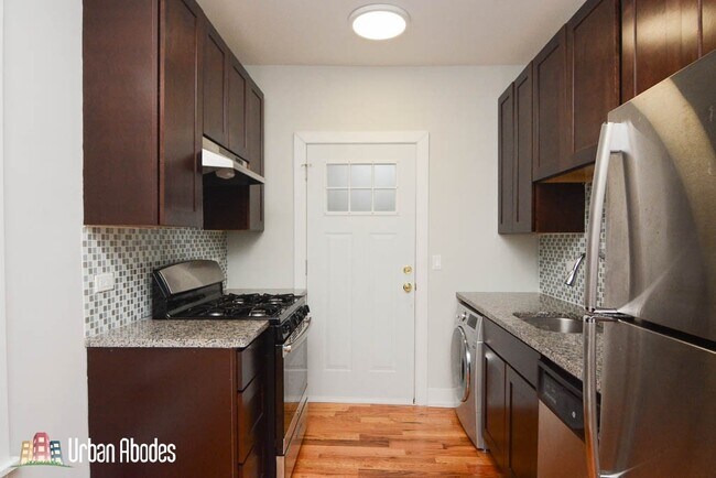 Photo - 555 Chestnut St Unidad J08W