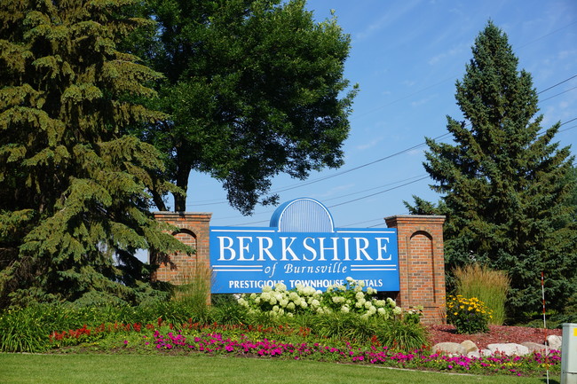 Berkshire of Burnsville Apartments - Burnsville, MN | ForRent.com